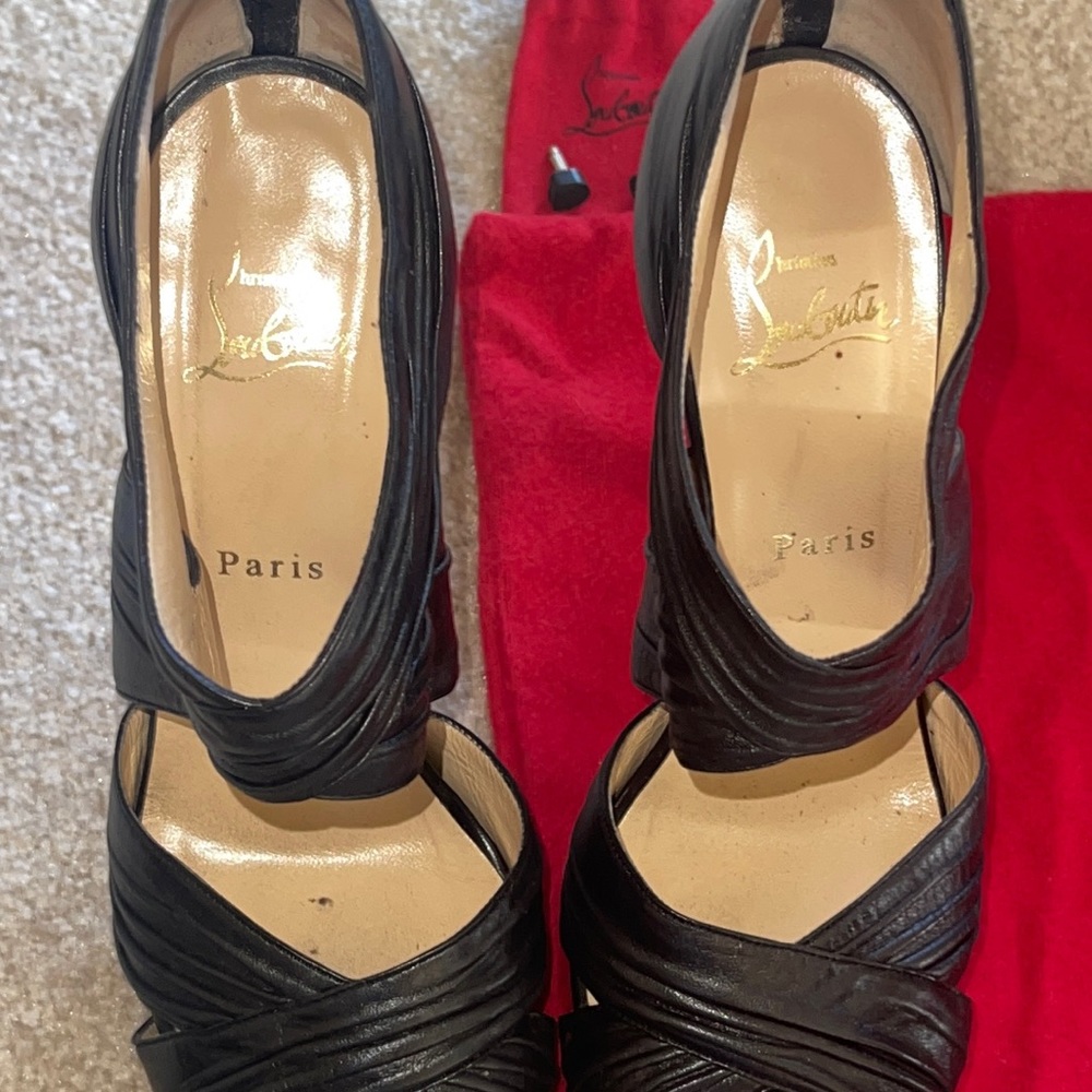 CHRISTIAN LOUBOUTIN Bandra 140 Napa Black Leather Peep Toe Pump Sz 40 - Picture 5 of 16